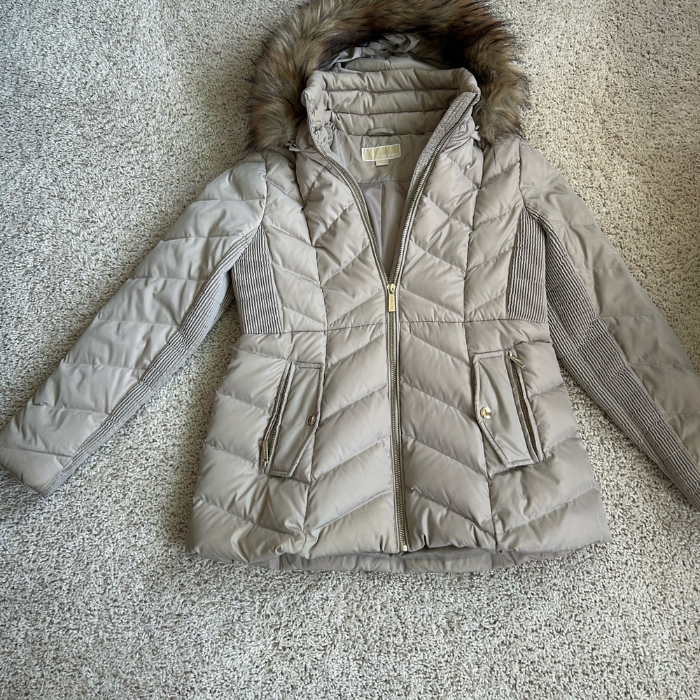 Women's Quilted Jacket with Faux Fur Hood